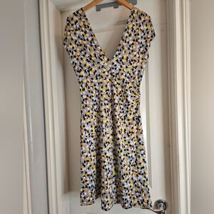 Diane Von Furstenberg Abstract Print Midi Dress, Size 10, Best Size 8, 100% Silk